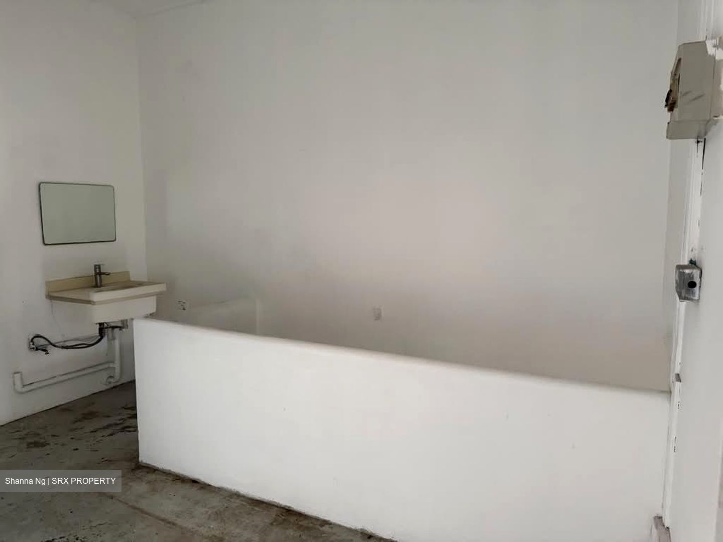Yio Chu Kang Road (D19), Shop House #562145511